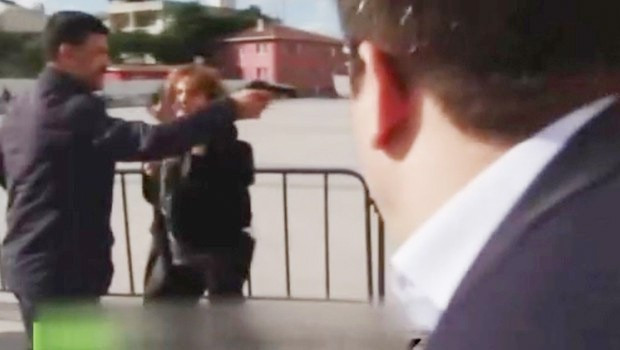 Can Dündar'a silahlı saldırıda en net görüntüler ortaya çıktı - Resim: 1