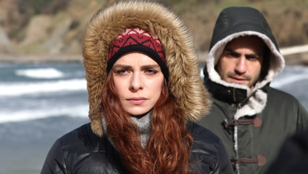 Aşk Yeniden'in Zeynep'i Özge Özpirinçi'den duygusal veda - Resim: 4