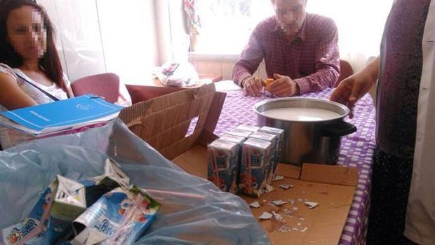 Okulda skandal! Cep telefonuyla çekildi olay oldu - Resim: 1