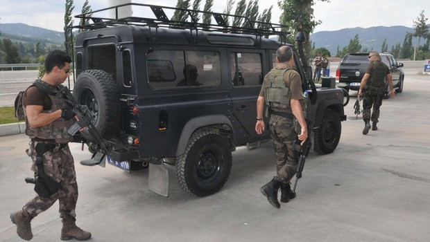 Erdoğan'ı öldürecek silahlar bakın nereden çıktı! - Resim: 3