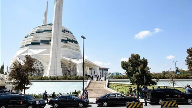 Erdoğan'dan Erol Olçok'un mezarına ziyaret - Resim: 4