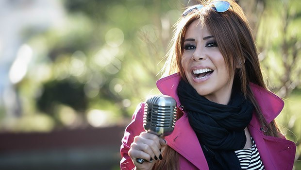 Ünlü sanatçının nişanlısı evli çıktı! Hastaneye kaldırıldı - Resim: 1