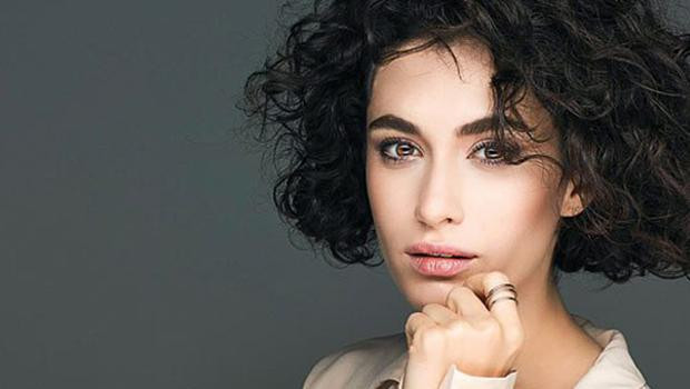 Hande Doğandemir Mert Fırat'ı aldattı mı Yiğit Özşener açıklamasına bakın - Resim: 1