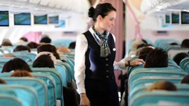 Yabancı uyruklu hostes dönemi başlıyor - Resim: 1