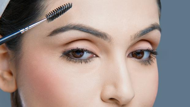 Sarımsağı ikiye bölün ve kaşlarınıza sürün - Resim: 2