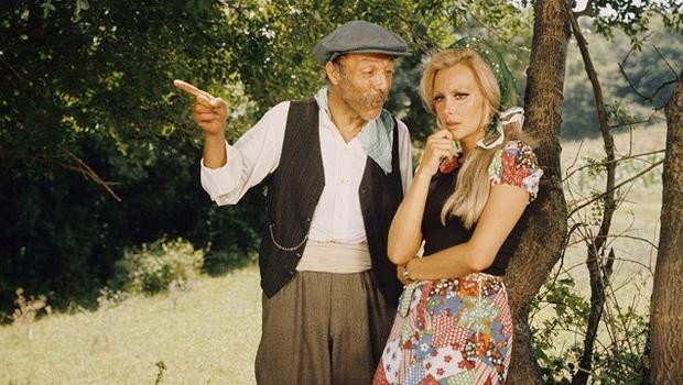 Filiz Akın Münir Özkul'un acısına dayanamadı - Resim: 1