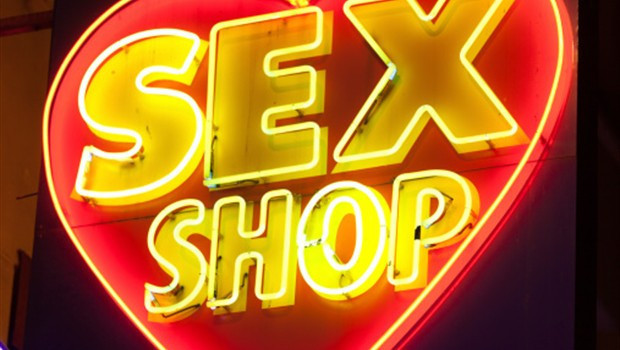 'Helal seks shop'un sahibi konuştu - Resim: 3