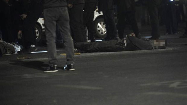 Palalı saldırgan dehşet saçtı: 27 ölü - Resim: 1