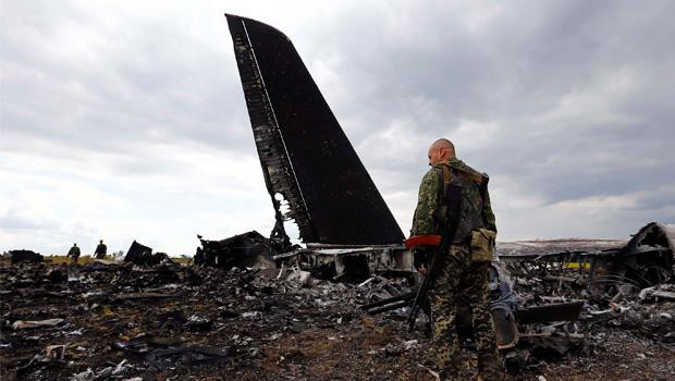 İşte düşürülen askeri uçak - Resim: 1