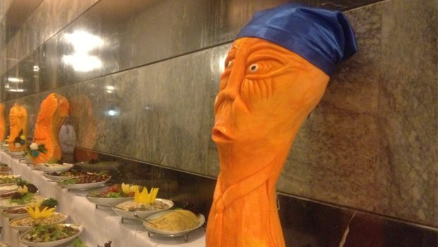 Meclis'de kabaktan heykeller! - Resim: 3