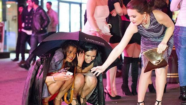 İngiltere'de Noel öncesi çılgınlığı! - Resim: 1