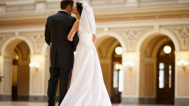 Hayranları ile evlenen ünlüler - Resim: 1