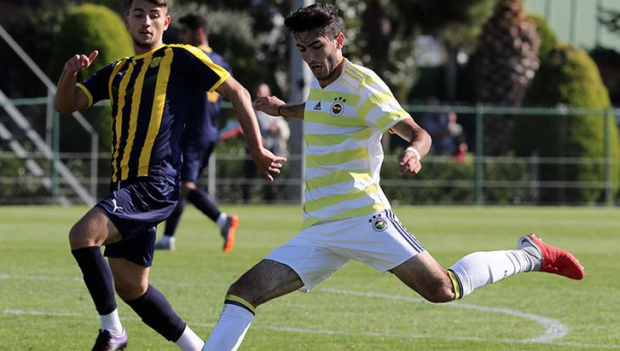 Fenerbahçe'de Yusuf Mert Tunç hat-trick yaptı 5 yıllık sözleşmeyi kaptı - Resim: 0