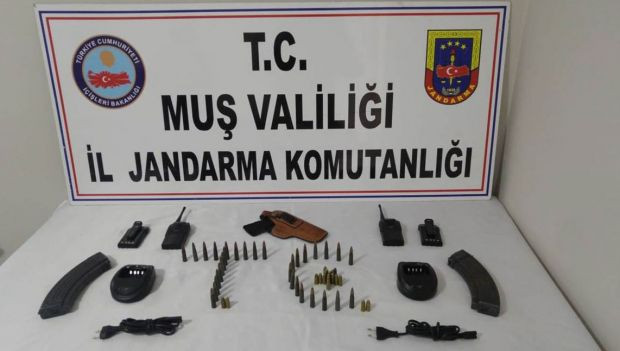 Muş'ta PKK'ya ağır darbe! Gözaltılar var - Resim: 0