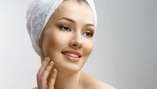 Genç bir cilde sahip olmak için bunları kesinlikle yapın - Resim: 0