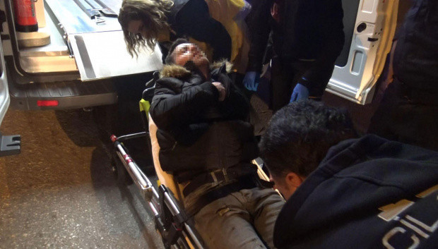 İntihar etmek için üst geçide çıktı! Yükseklik korkusu olunca... - Resim: 0