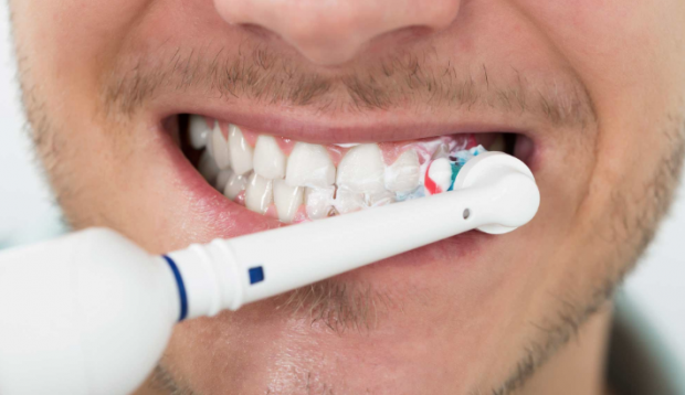 Diş sararmalarını önleyen Block Out yöntemi nedir? - Resim: 2