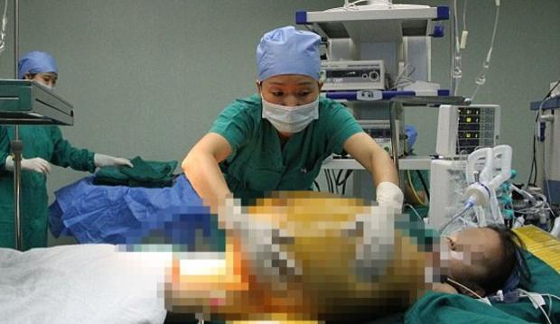 Küçük kızın bu halini gören şok oldu! - Resim: 3