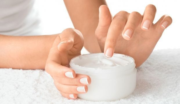Evde kalmaktan kuruyan ellerinize iyi gelecek krem tarifi! - Resim: 2