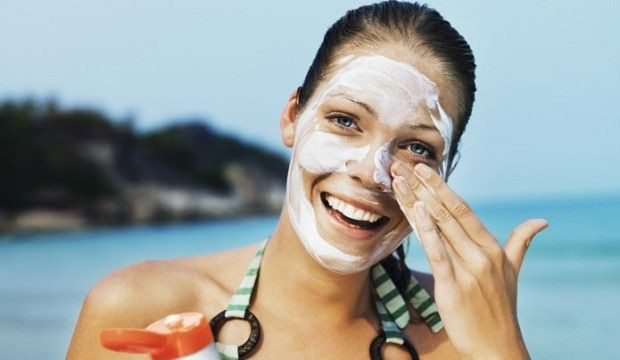 Sağlıklı bronzlaşmak için diş macunu, yoğurt, salça sürmeyin - Resim: 2