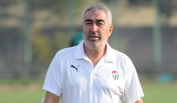 Bursaspor teknik direktörü Samet Aybaba istifa etti - Resim: 0