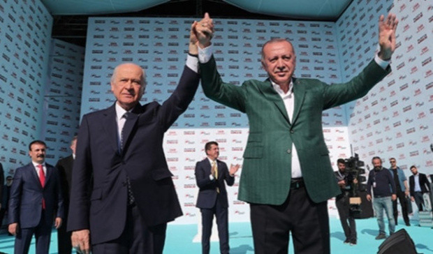 "31 Mart köprüden önce son çıkış" diyerek Kılıçdaroğlu'nu bombaladı! - Resim: 0