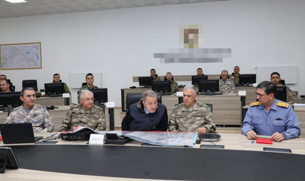 Hulusi Akar ve kuvvet komutanlarından sıfır noktasında denetleme - Resim: 0