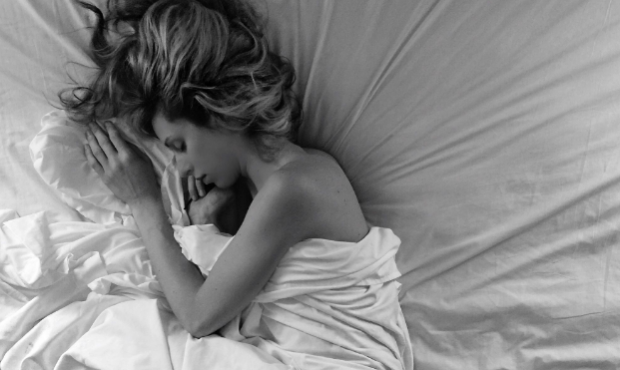 2 dakikada uykuya dalmak için yapmanız gerekenler - Resim: 0