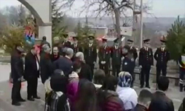 Şehit babasından CHP'lilere sert tepki: Hangi yüzle geldiniz? Gidiyorum buradan - Resim: 0