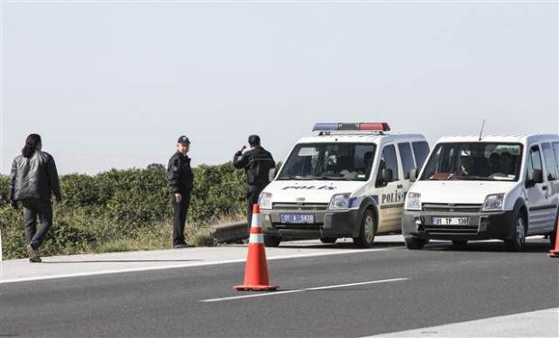 Yol kenarında bulunan kadın cesetleri - Resim: 1