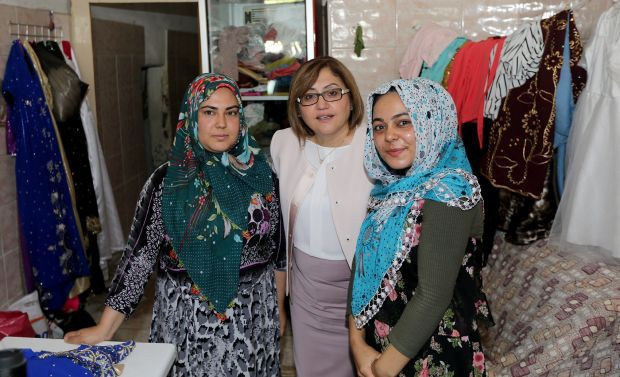 Gaziantep Büyükşehir projeleriyle 90 bin kadına ulaştı - Resim: 2
