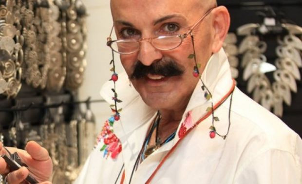 Cemil İpekçi evlilikleri kaç kere evlendi ilk karısı 17 yaşında... - Resim: 3