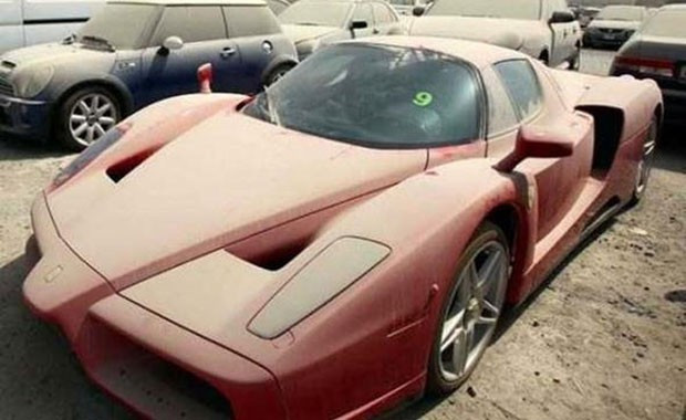 Lüks araçlar neden sokaklara terk ediliyor? - Resim: 2