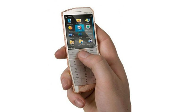 Dünyanın en acayip telefon tasarımları - Resim: 1