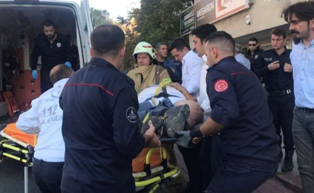 Beşiktaş'ta havalandırma boşluğuna düşen işadamı feci şekilde can verdi - Resim: 0