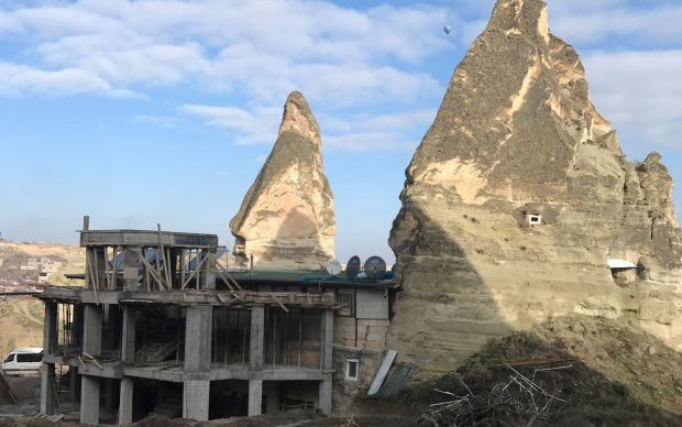 Peribacaları'ndaki skandalı bakanlık durdurdu - Resim: 1