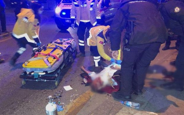 İntihara kalkışan adamı boynuna geçirdiği ip kurtardı - Resim: 0