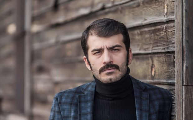 Ufuk Bayraktar kaç yaşında eşi Merve Bayraktar kimdir? - Resim: 1