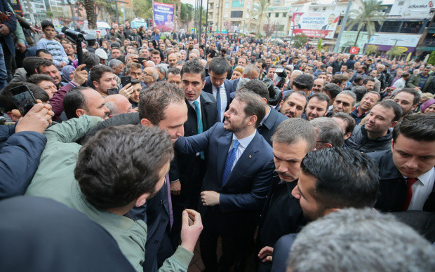 Hazine ve Maliye Bakanı Berat Albayrak'tan önemli dolar açıklaması - Resim: 0