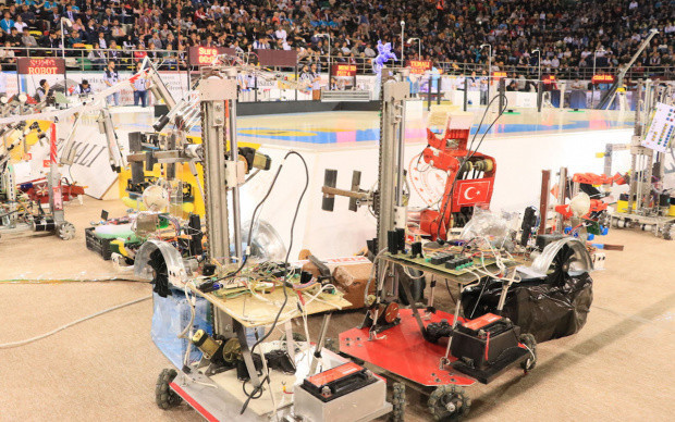 Uluslararası Robot Yarışması Samsun'da başladı - Resim: 1