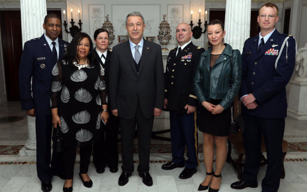 Hulusi Akar'dan S-400 ve F-35 çağrısı! Tehditler, ültimatomlar yapıcı değil - Resim: 0