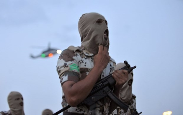 Suudi askerlerden hac öncesi gövde gösterisi - Resim: 2