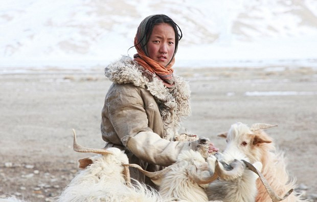 Medeniyetten uzak yaşayan kabile - Resim: 4