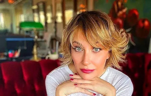 Ünlü oyuncu Gülse Birsel'in gençlik fotoğrafı sosyal medyayı salladı! Fotoğrafa yazdığı not da bomba - Resim: 1