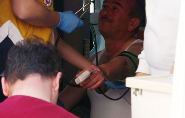 Konya'da korku dolu anlar! Önce müteahiti vurdu sonra kendi başına silah dayadı - Resim: 0