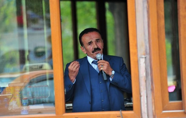 Büfeden seçim konuşması - Resim: 1