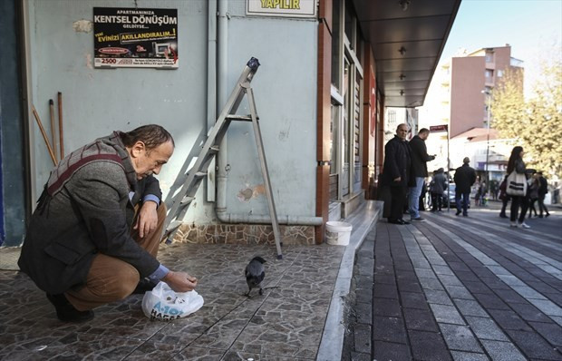 Kargası ölünce kansere yakalandı - Resim: 4