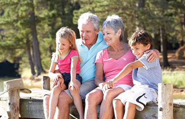 Torununa bakan büyükannelere maddi destek - Resim: 2