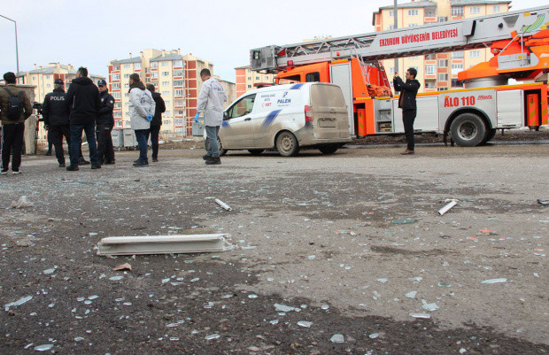 Erzurum'da bir evde patlama! 2 Afgan yaralandı - Resim: 0