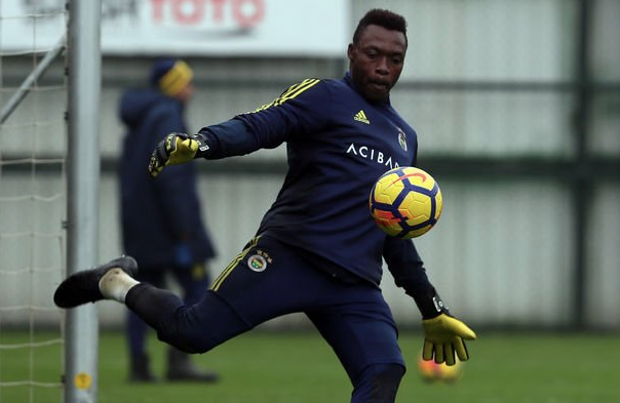 Kameni fena patladı: Paramı almadan gönderemezsin - Resim: 0